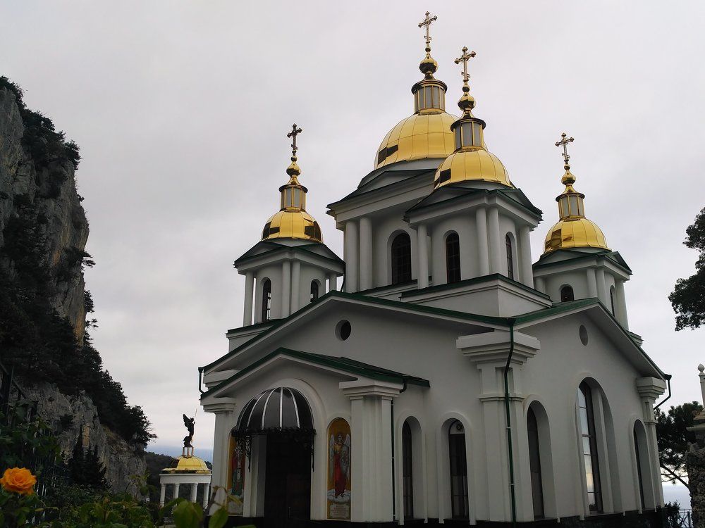 Храм Архангела Михаила