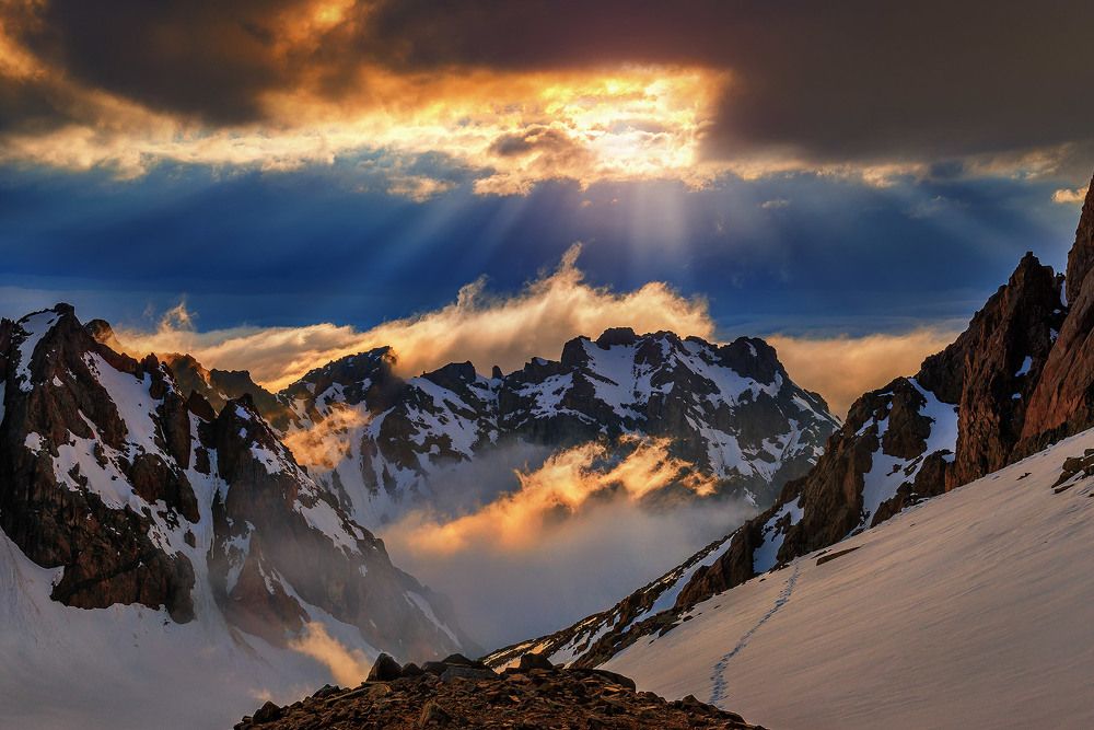Заилийский Алатау. Закат солнца вручную.
