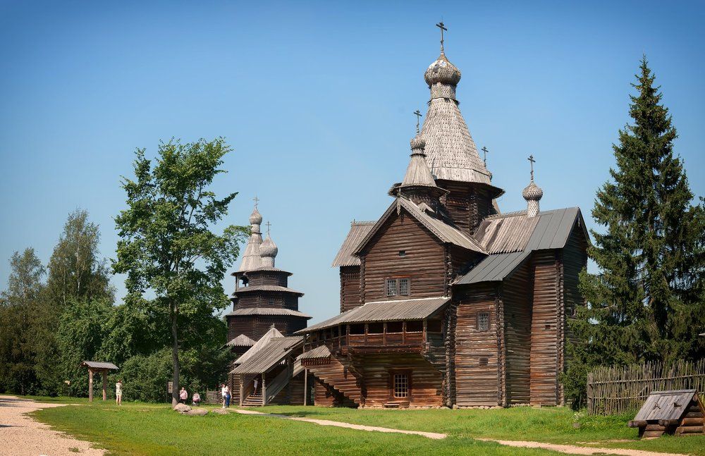 В музее деревянного зодчества