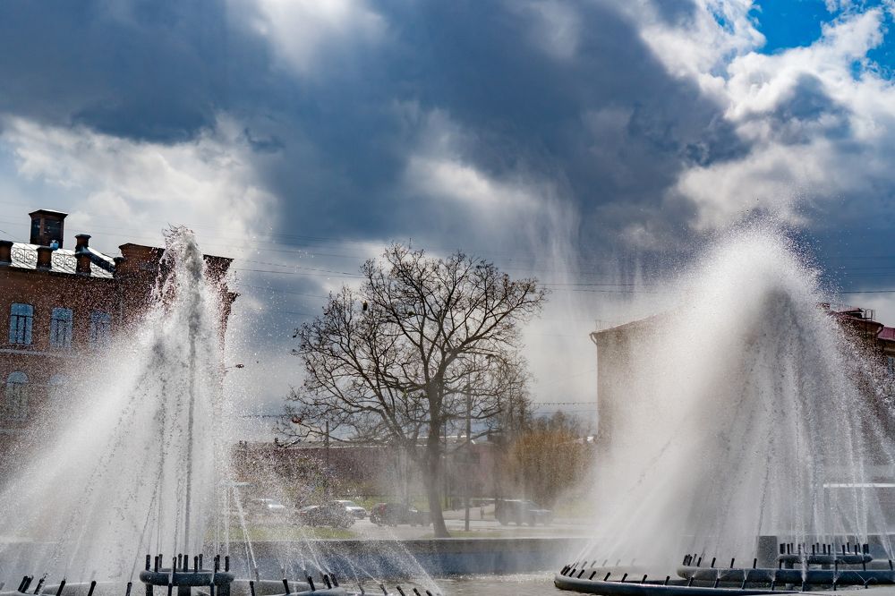Фонтаны и ветер