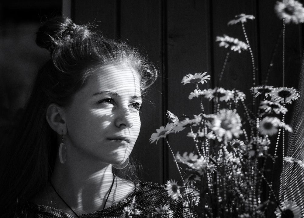 Миг вне действия, взгляд вне зрения…