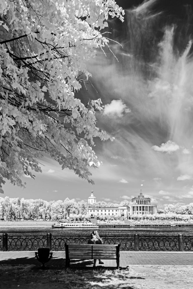 Читаем на набережной