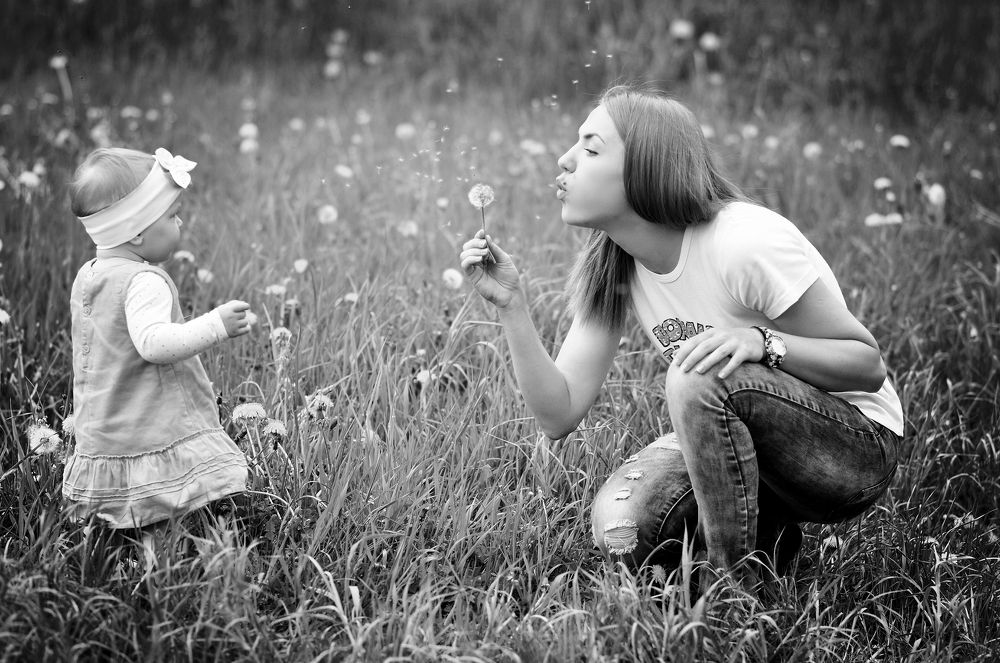 Одуванчики-ощущение детства.