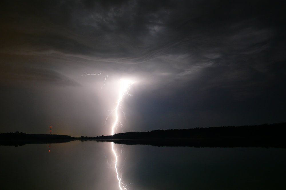 Начало бури