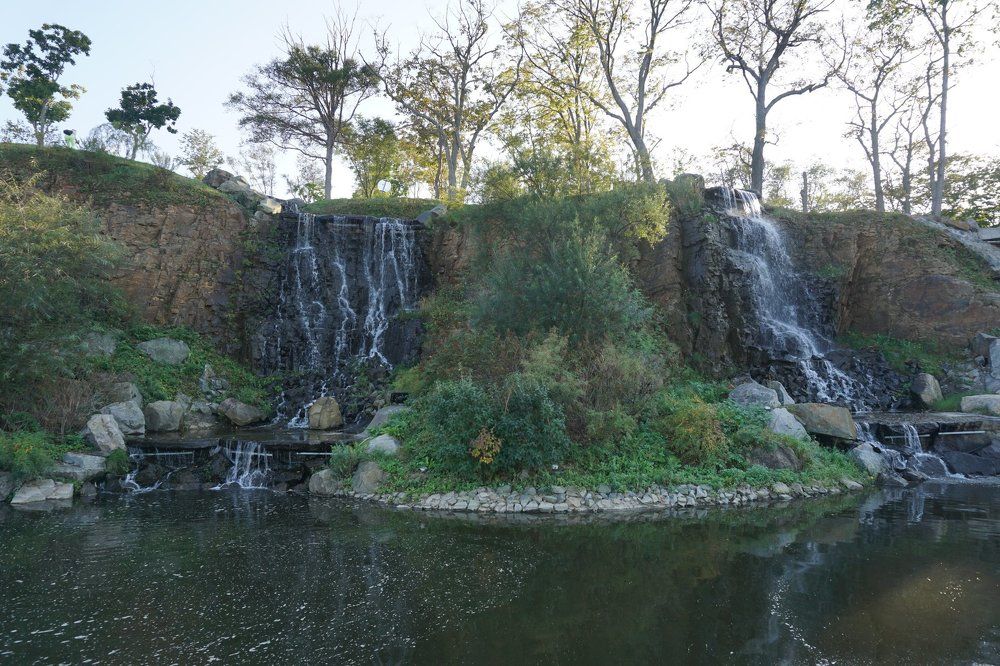 Водопад.