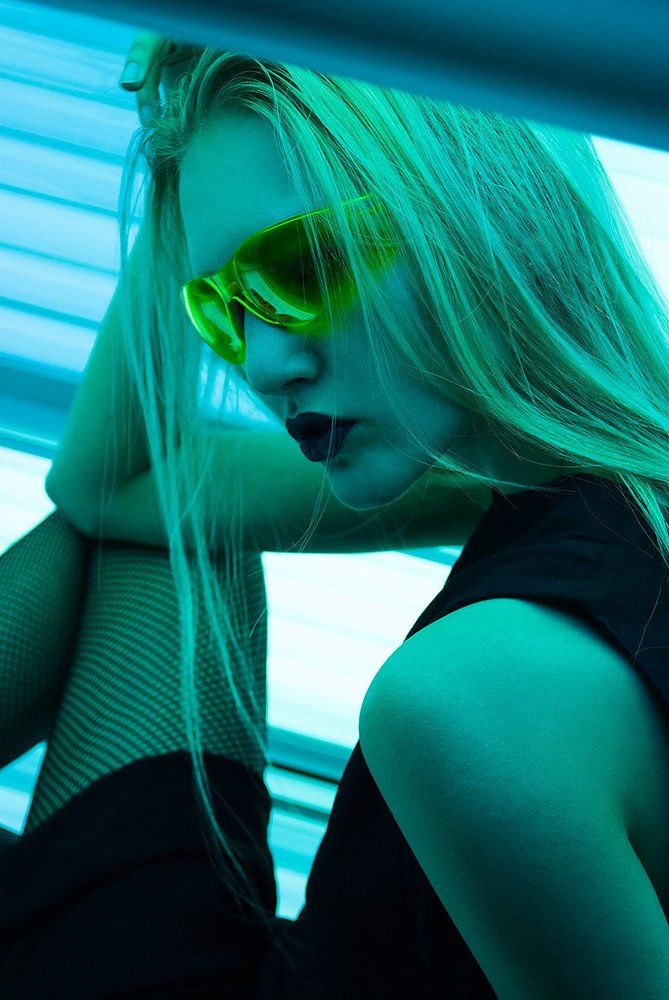 Что-то зелено-синее