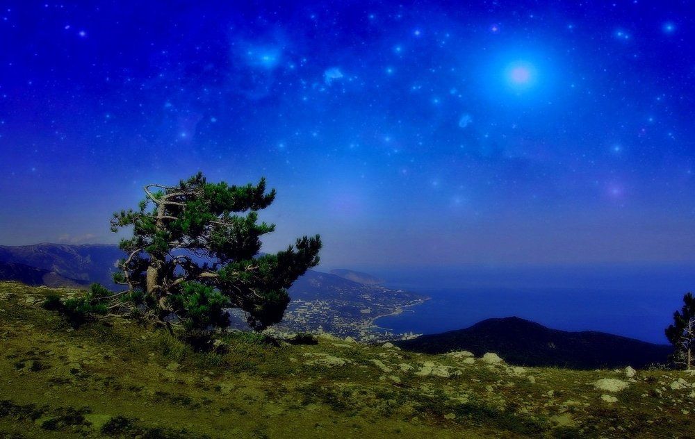 Синяя ночь в Крыму