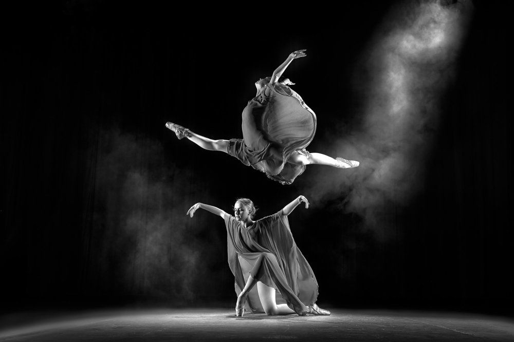 B&W ballet