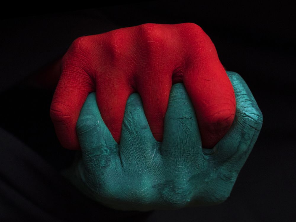 Противостояние