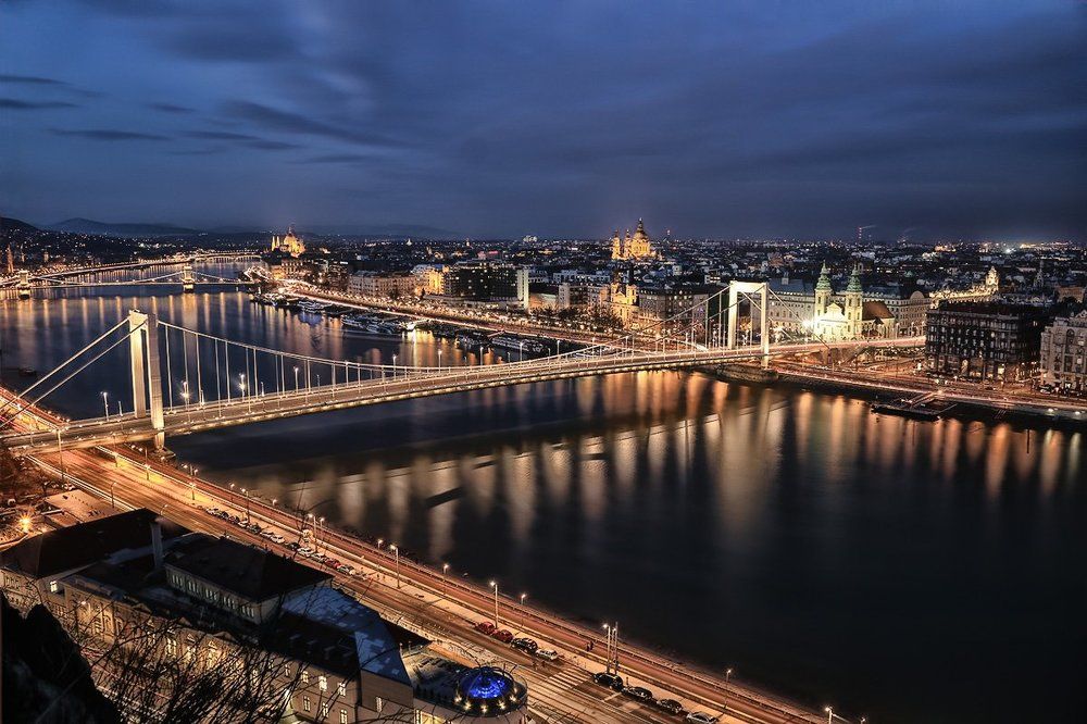 Elisabeth Bridge