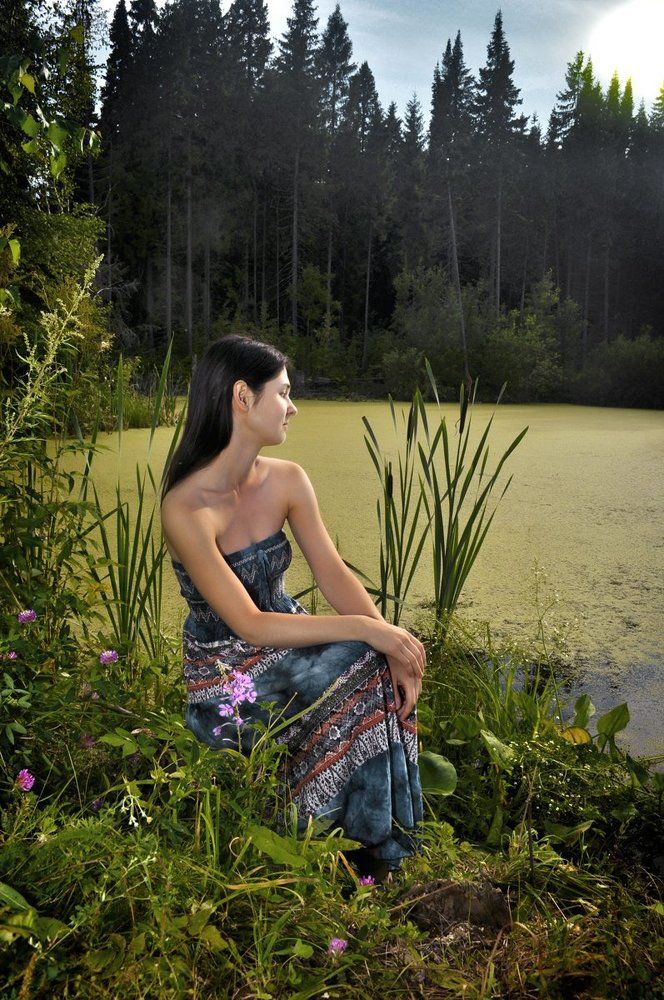 Ленушка у озера