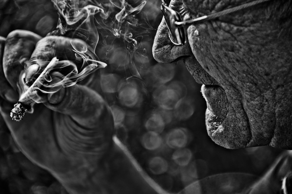 " На пару затяжек"