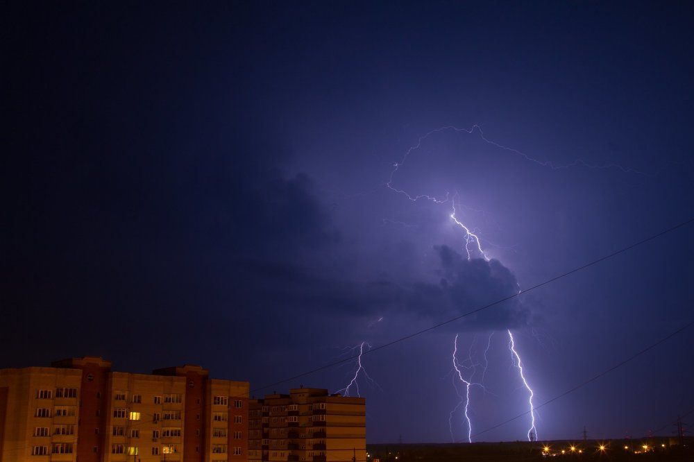 Гроза в городе