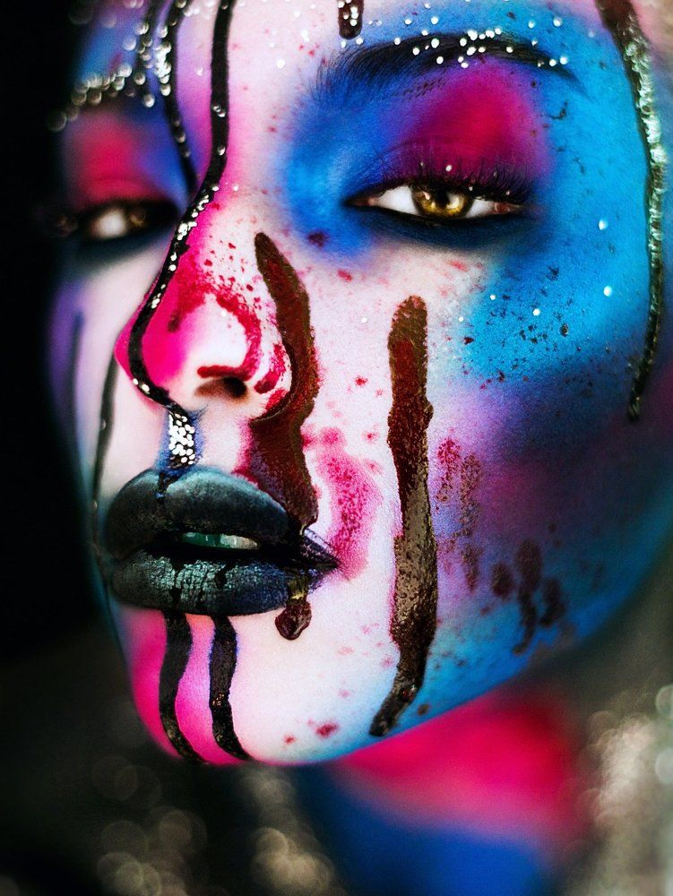 завораживающий  синий!