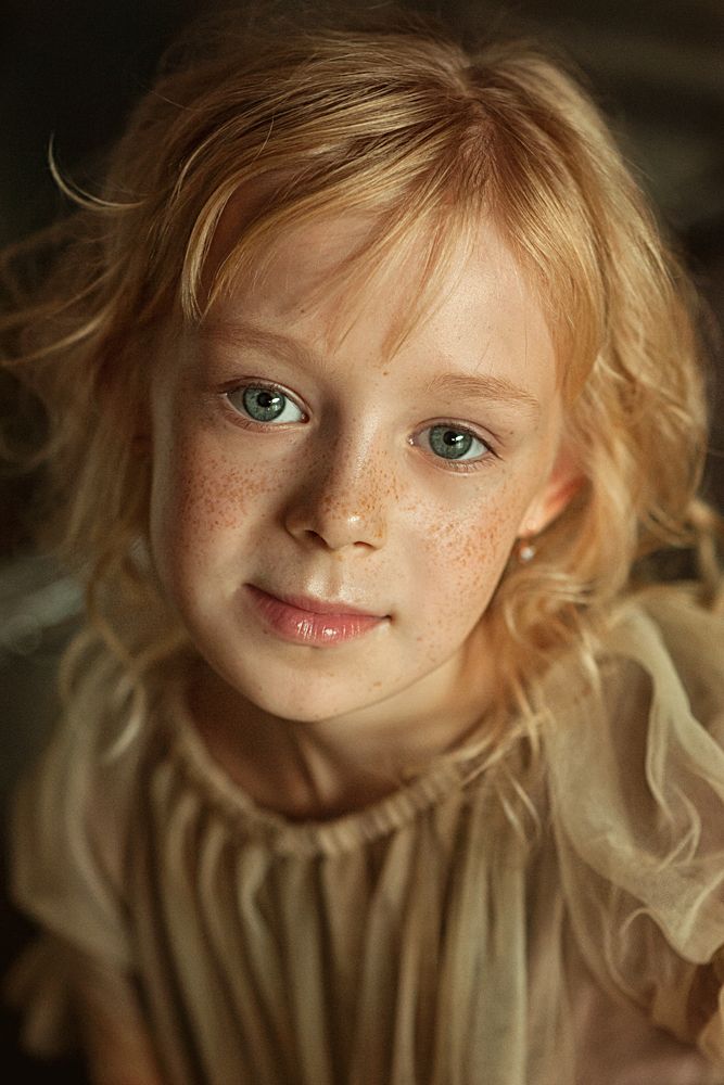 Золотая девочка