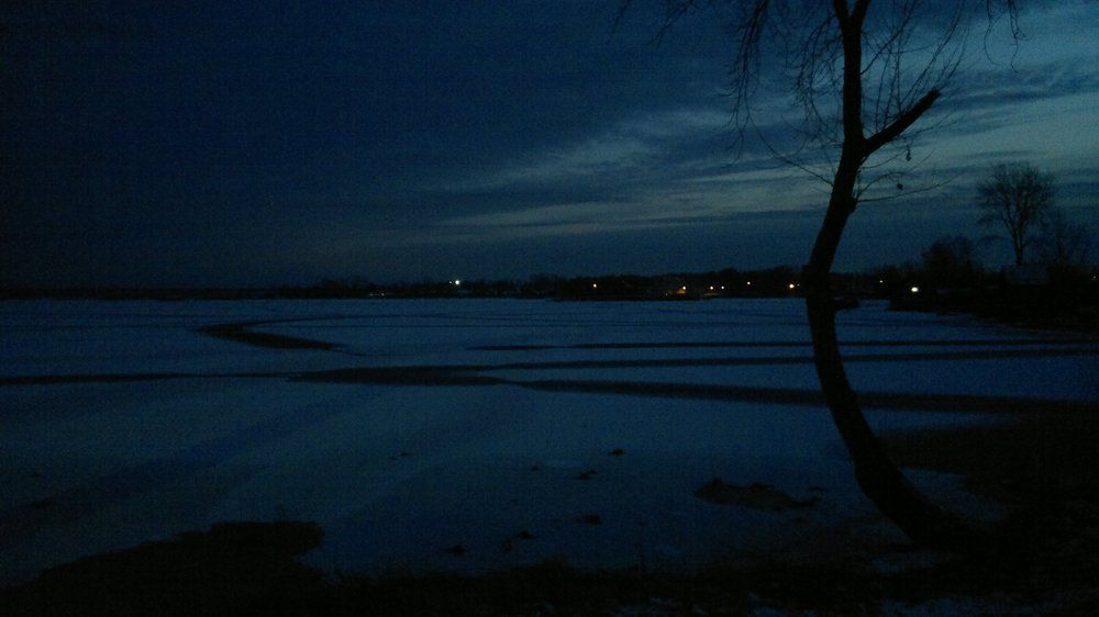 Пруд осенью