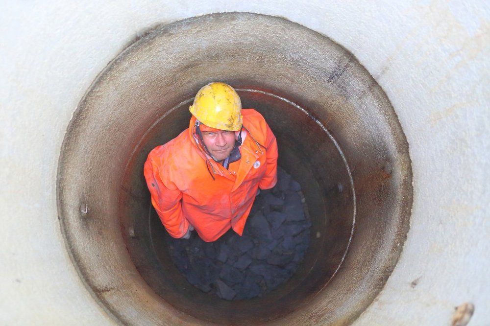 Серега, только никуда не уходи!