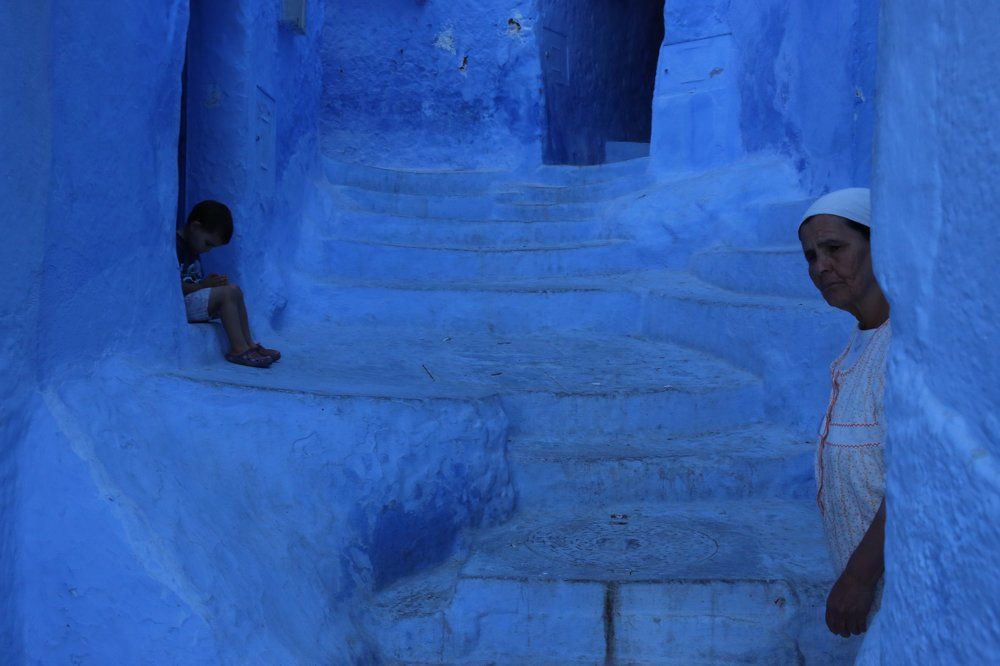 A woman with a child in Chefchaouene