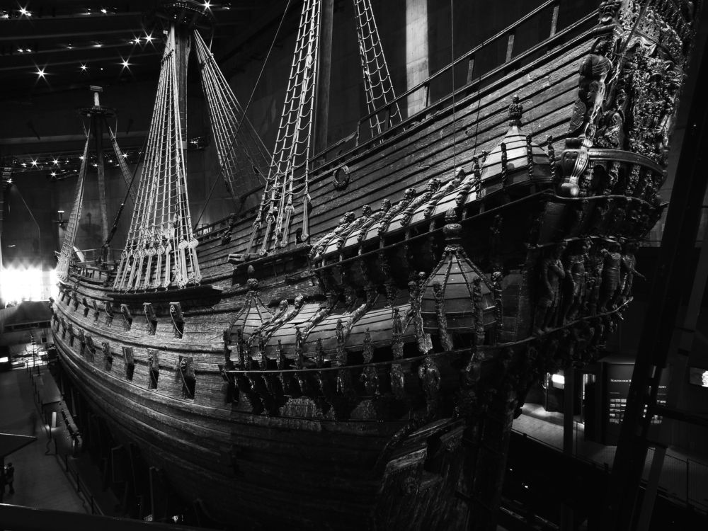 после трехсот лет на дне