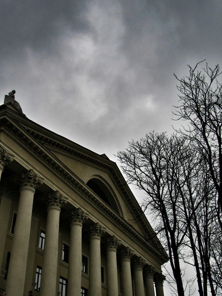 Хмурое небо