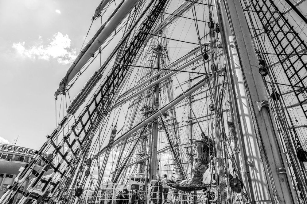 Мачты и реи