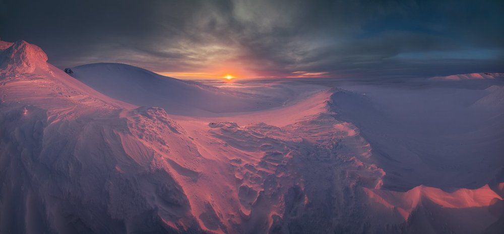 На рассвете