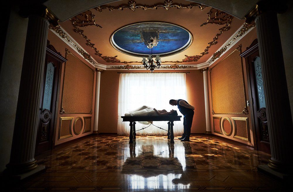 Между взглядами