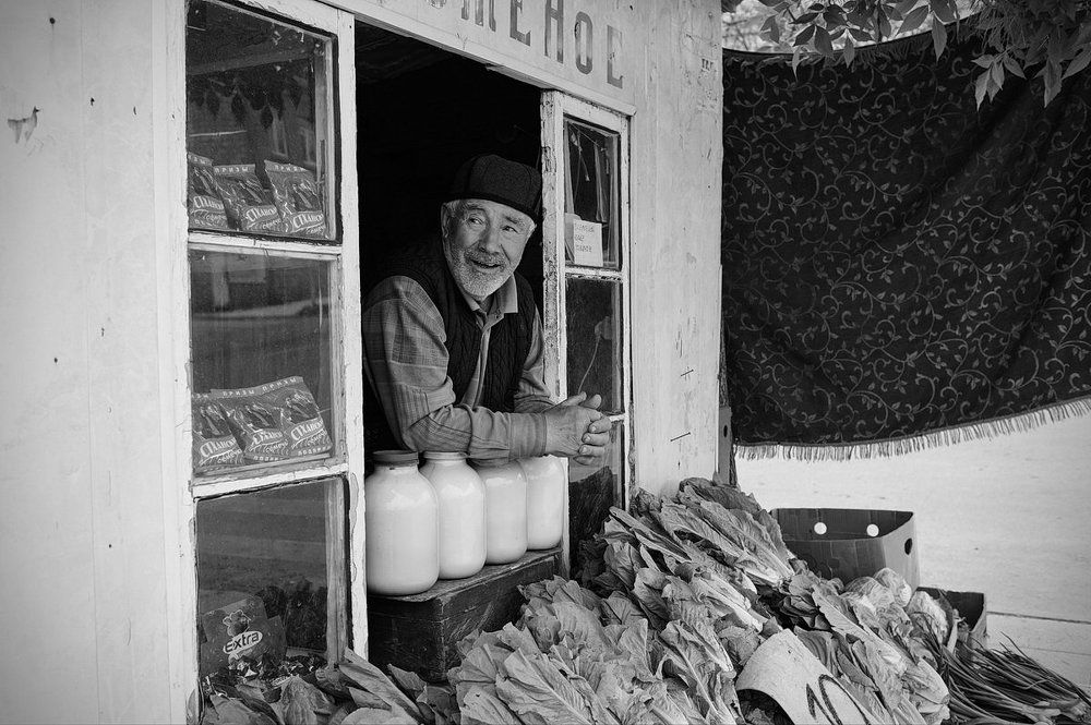 молоко и салат