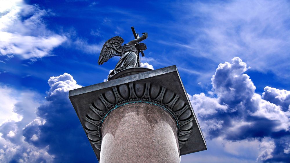 angel above the city