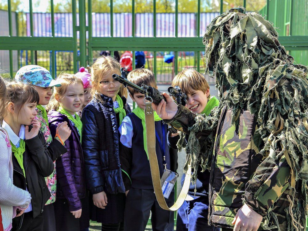 Юный снайпер