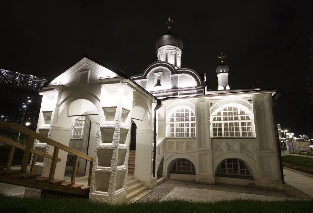 Храм в Зарядье, Москва