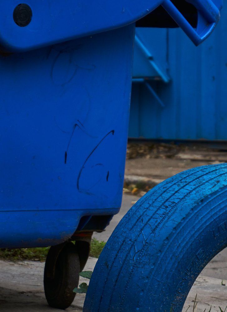 насыщенный синий