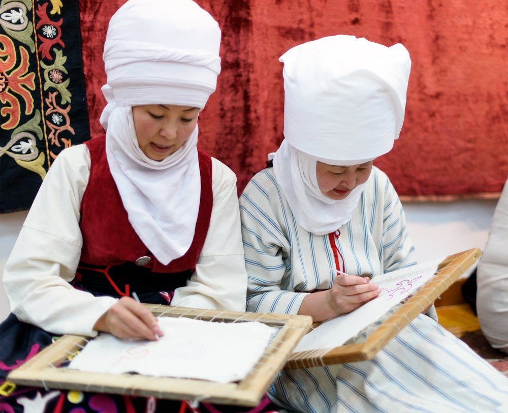 Кыргызские женщины