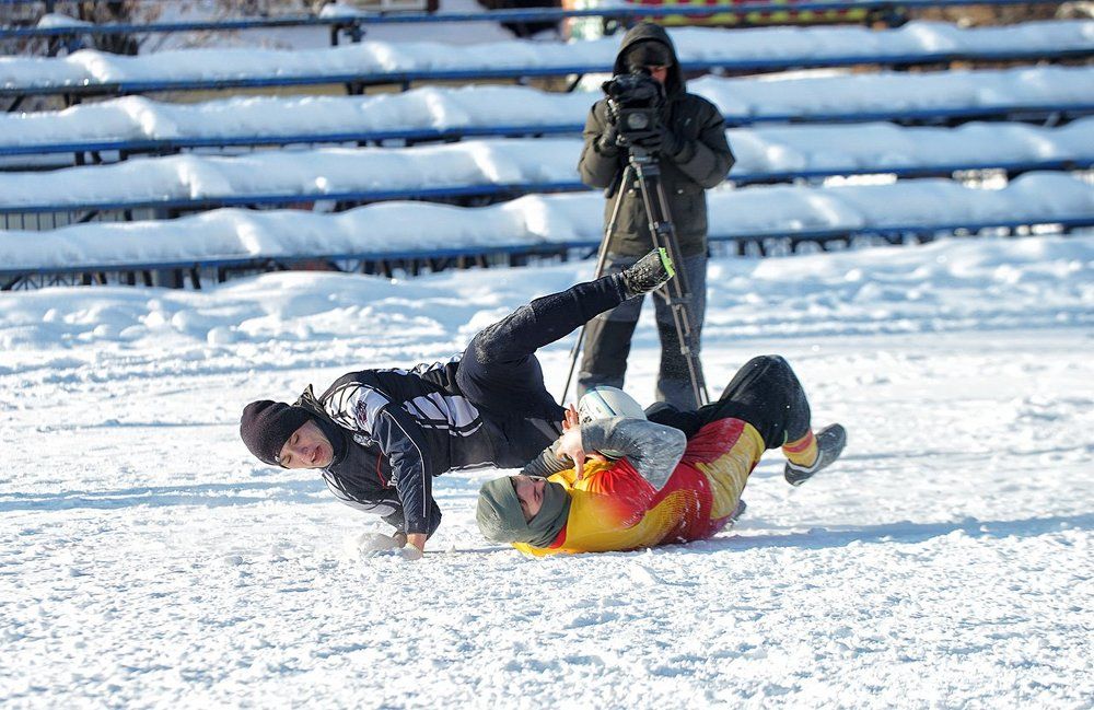 Снежный регби