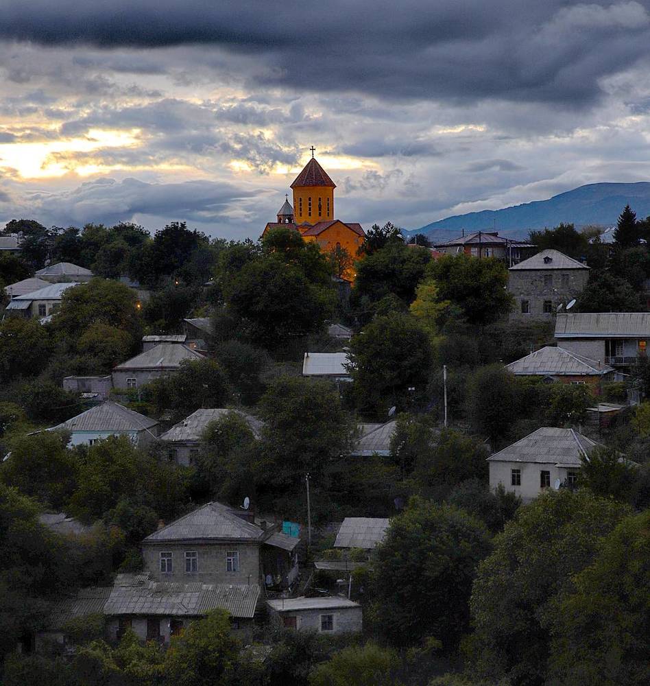 Церковь на холме