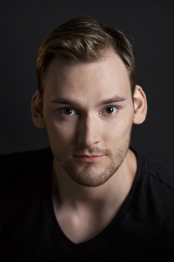 Портрет молодого человека