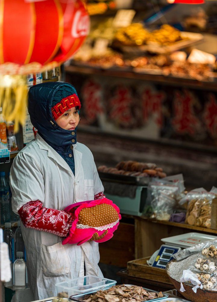 На рынке в холодный день