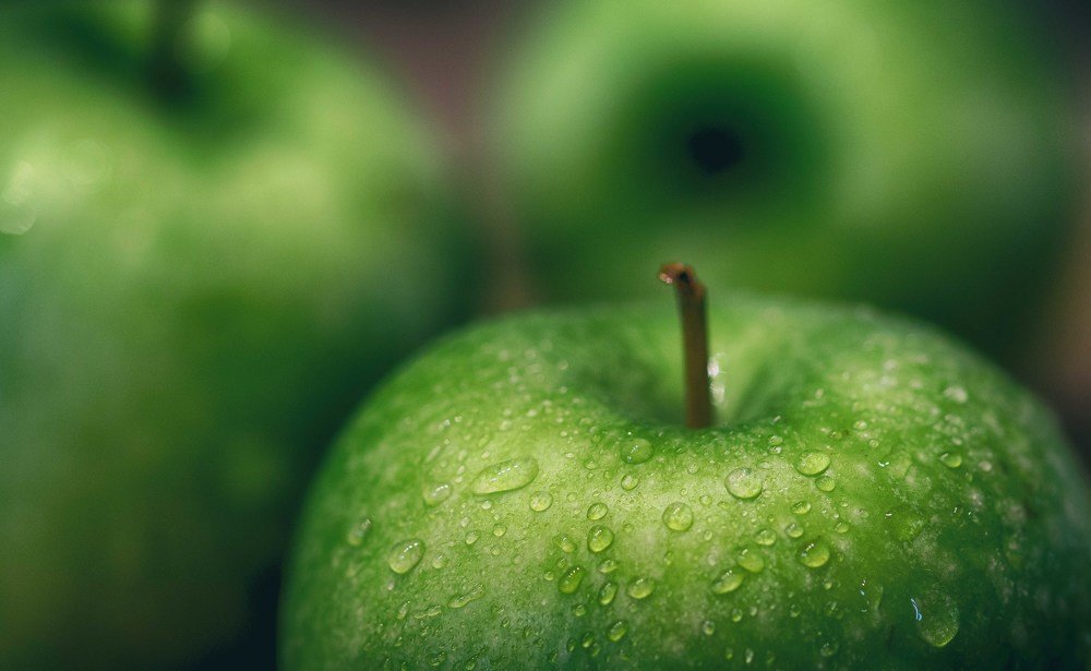 green apple