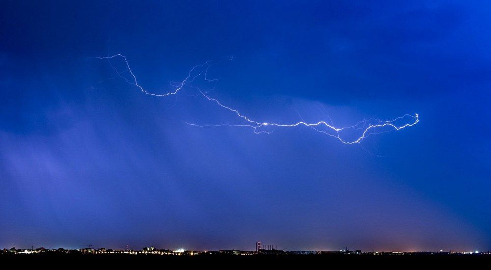 Горизонтальная молния