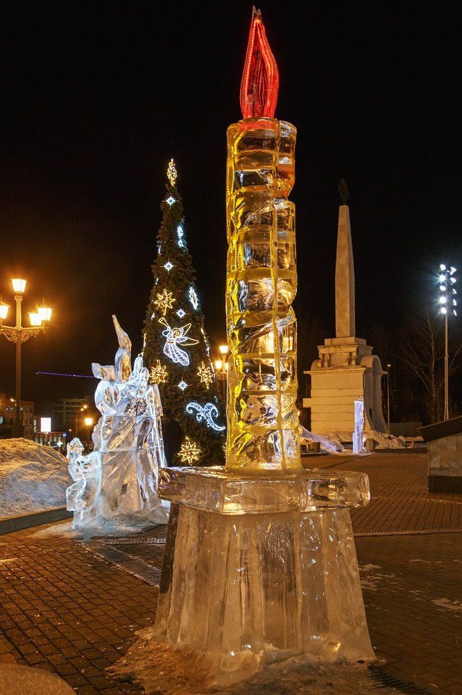 Ледяная свеча