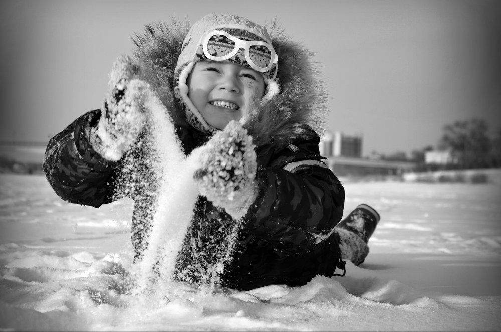 Искры снега