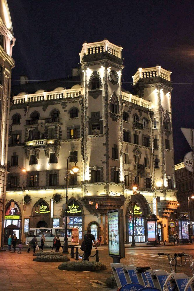 Петроградская сторона