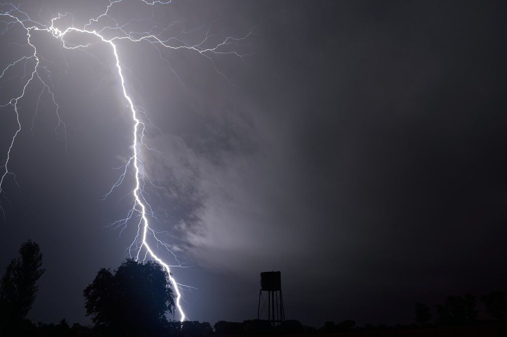 Rayos en Alsina, Prov. BA