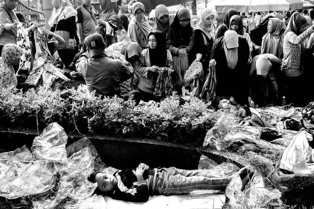 Alone among the crowd