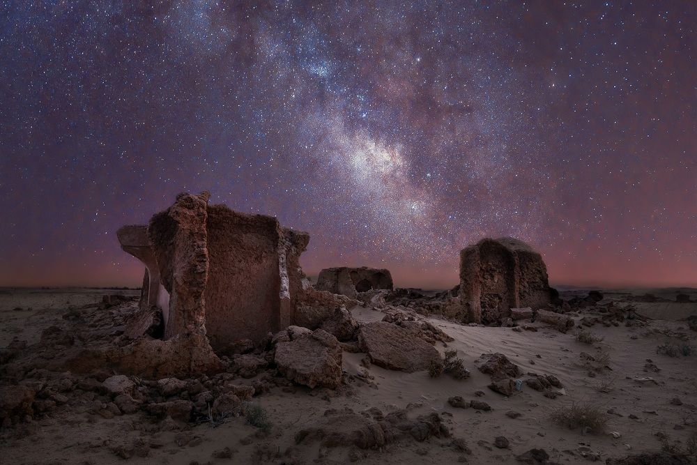 Harmony between stars and ruin III