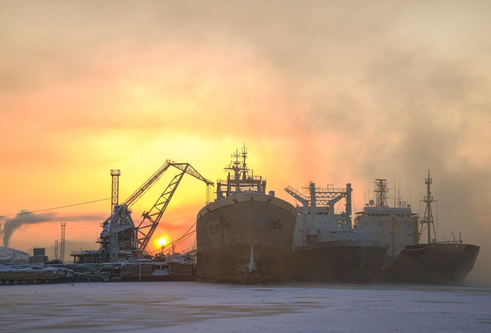 Заполярный рассвет.