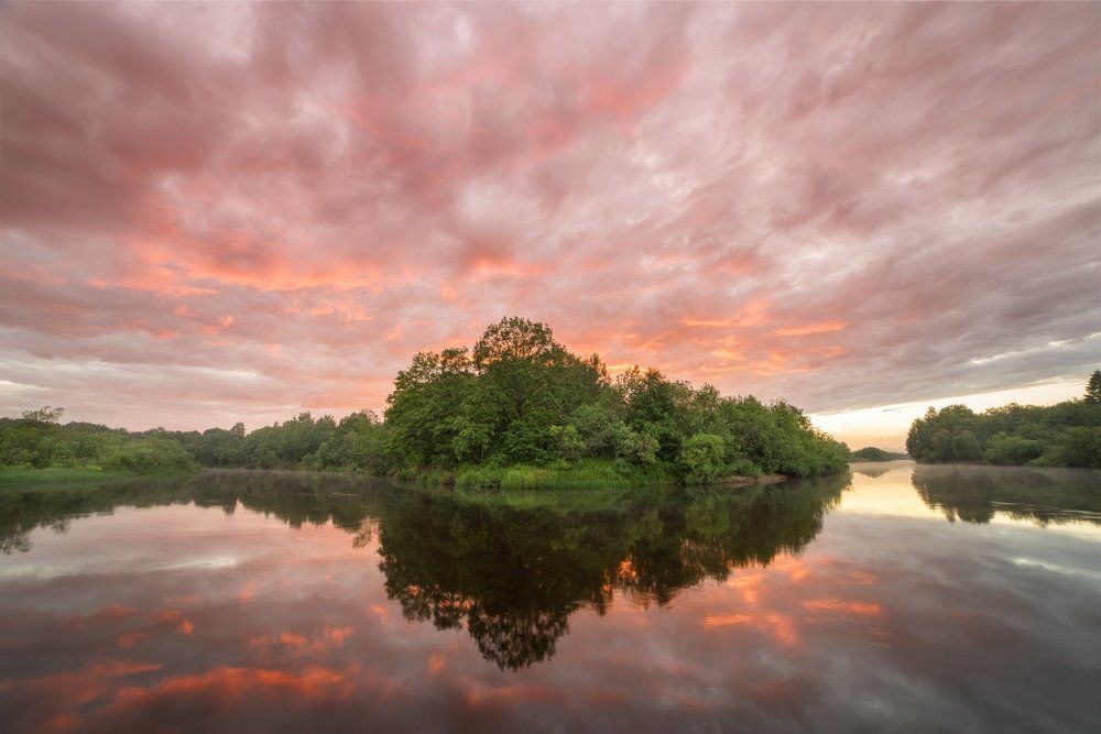 Закат на реке Плюсса.