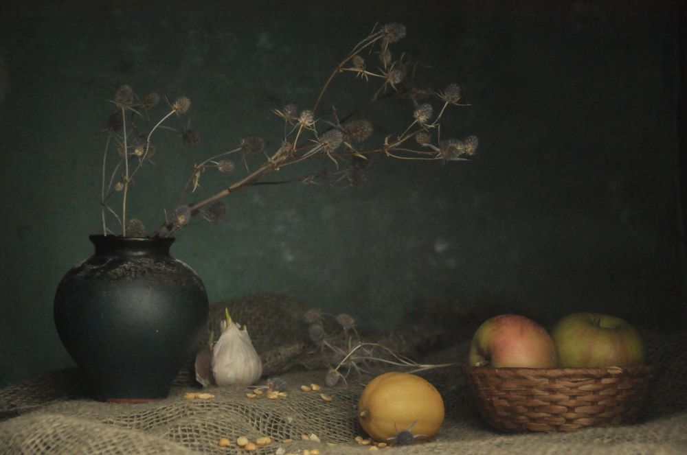 НАТЮРМОРТ С ЛИМОНОМ