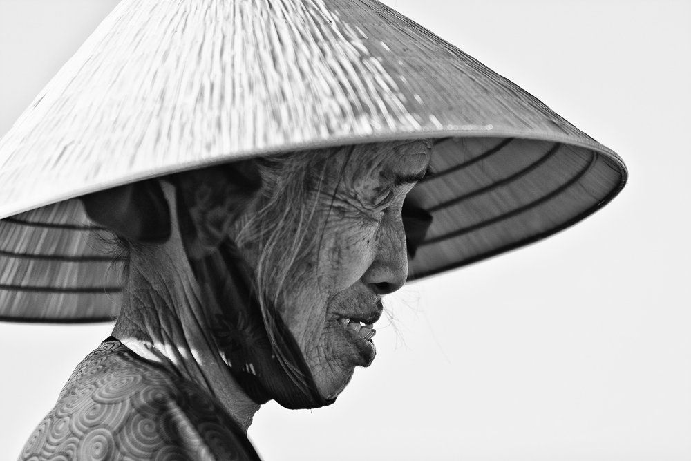 Портрет вьетнамской женцины