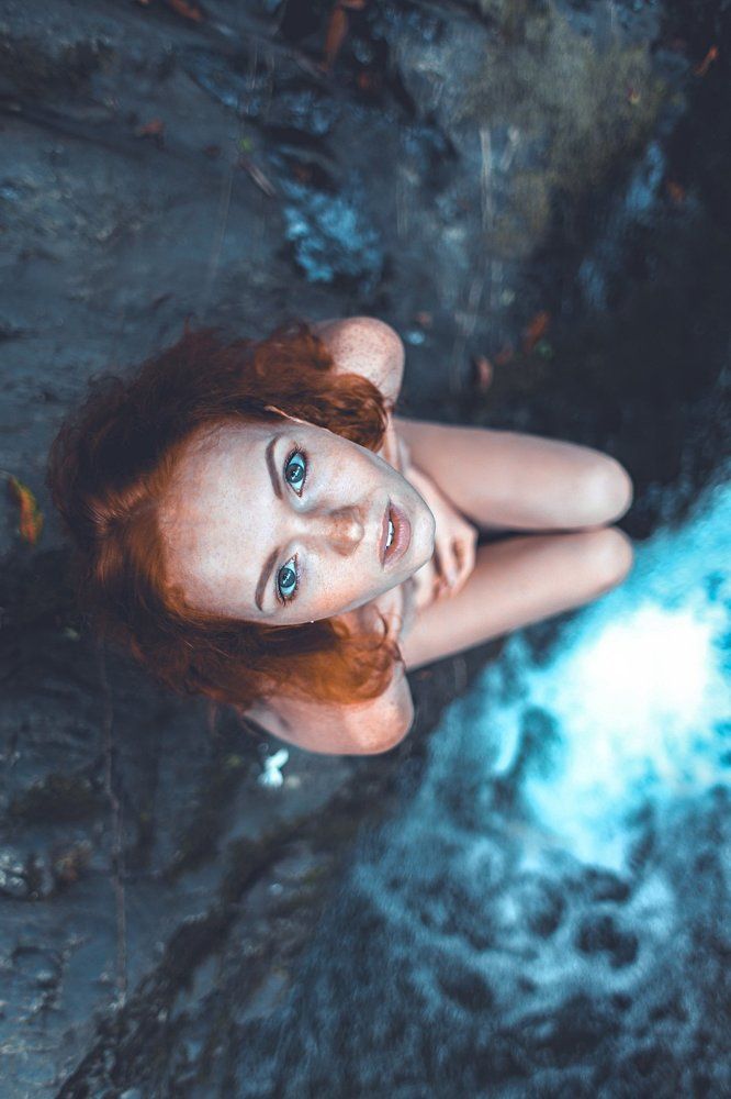 Рыжая с веснушками